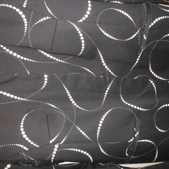 Longer length, smart coat from 'Red Herring' - Picture 4 of 11